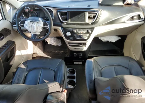 2020 Chrysler Pacifica Touring L z USA, uszkodzony, nr VIN 2C4RC1BG9LR287265